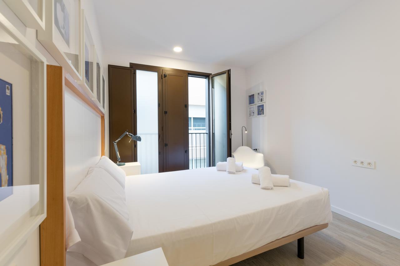 Apartments Madrina Valencia Eksteriør bilde