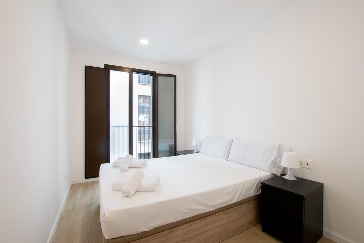Apartments Madrina Valencia Eksteriør bilde