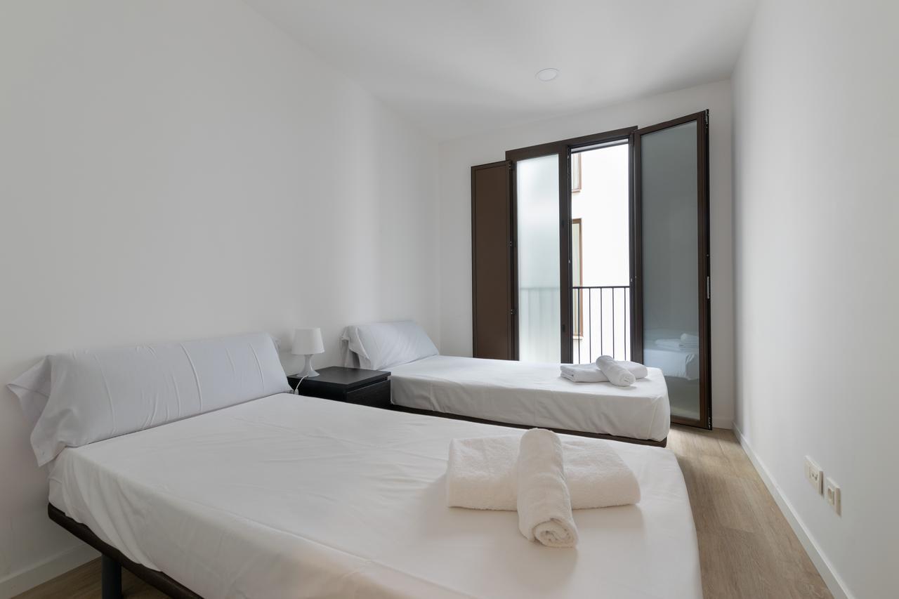 Apartments Madrina Valencia Eksteriør bilde