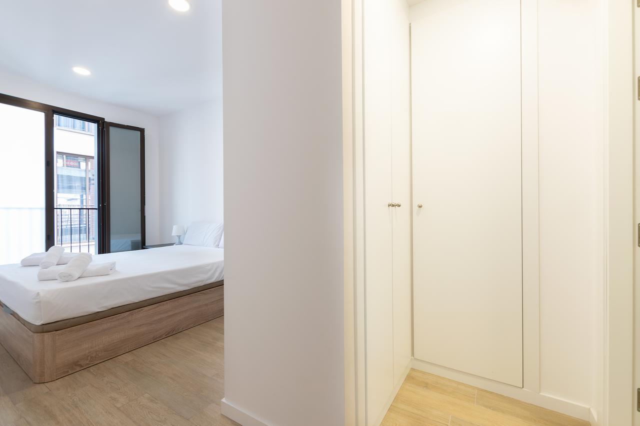 Apartments Madrina Valencia Eksteriør bilde